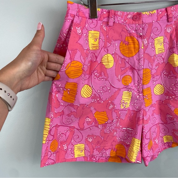 Lilly Pulitzer Pink Monkey Print high waist shorts size 6P - Picture 2 of 7